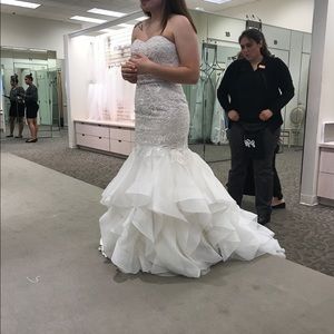 Ivory Wedding Dress